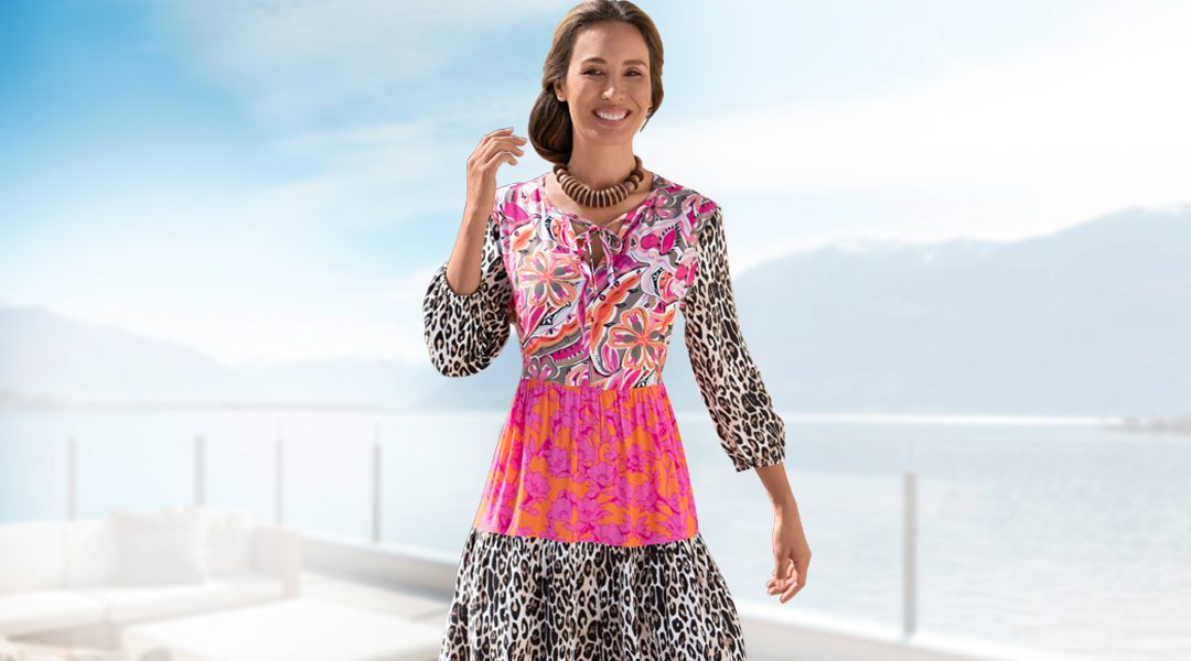Kleid mit Stufen-Volants