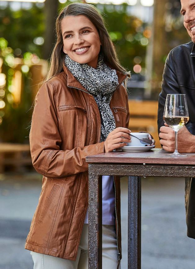 Lederjacke mit einer Innentasche