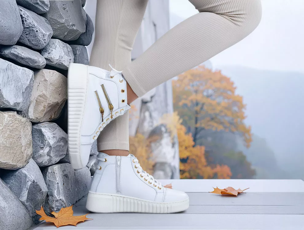 Elegante Damenschuhe einfach online kaufen – von Pumps über Stiefeletten bis zu Slippers